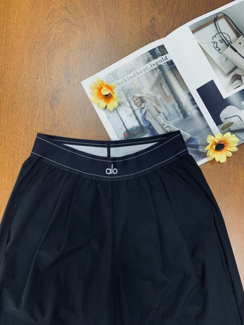 Alo Yoga Black Trouser Minimal Everyday Essential Pants (Regular 30-inch)💕💎 - Picture 5 of 8